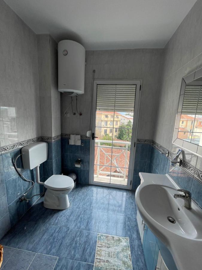 Pedestrian Street Center Apartment Shkodër Екстериор снимка